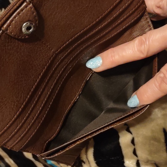 Tony Lama. Cognac Cowhide leather  wallet. Never used. Brand new. No tags. - Picture 11 of 17